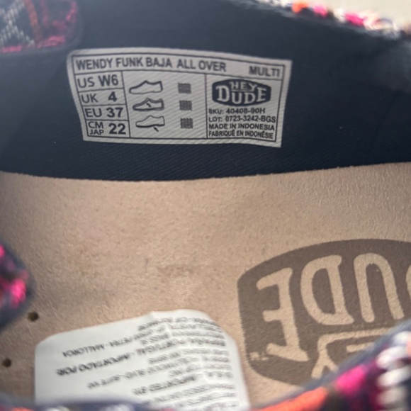 Woman Hey Dudes - Picture 3 of 3